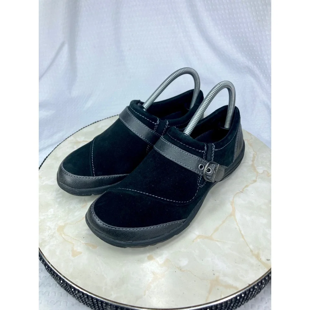 Merrell Dassie Suede Buckle Slip On Loafers Womens 7 Black Casual Walking Shoes